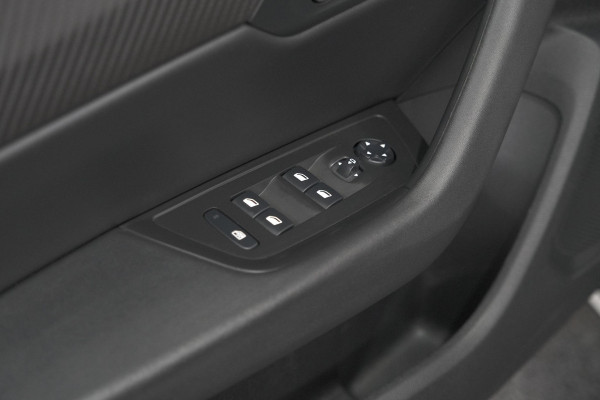 Peugeot 508 PureTech 130 EAT8 Allure Pack Business | Adaptieve Cruise Control | Camera | Apple Carplay | Elektronische Kofferklep
