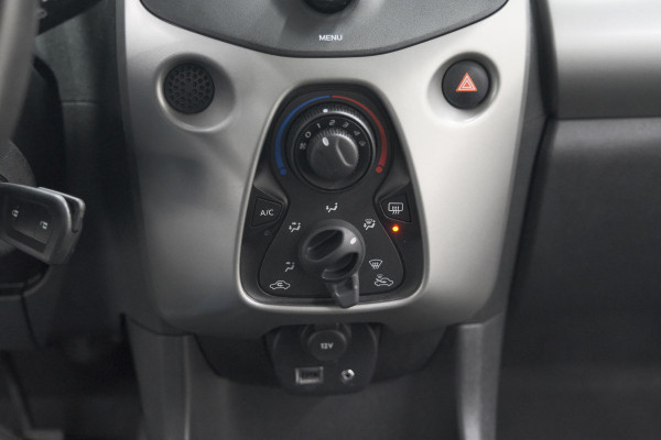 Peugeot 108 1.0 VTi Active | Automaat | Airco | Bluetooth Radio