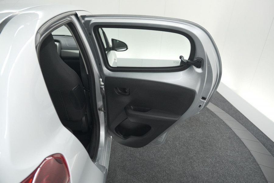 Peugeot 108 1.0 VTi Active | Automaat | Airco | Bluetooth Radio