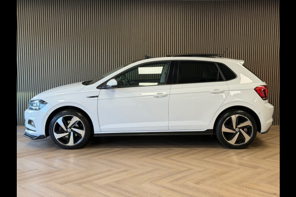 Volkswagen Polo 1.0 TSI Highline Business R AUT. PANORAMADAK CAMERA PARKEERSENSOREN VOOR EN ACHTER ADAPTIEVE CRUISE CONTROL