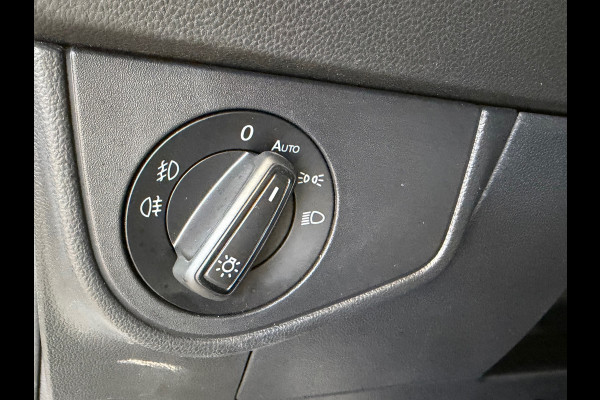 Volkswagen Polo 1.0 TSI Highline Business R AUT. PANORAMADAK CAMERA PARKEERSENSOREN VOOR EN ACHTER ADAPTIEVE CRUISE CONTROL