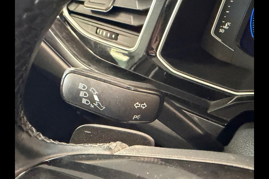 Volkswagen Polo 1.0 TSI Highline Business R AUT. PANORAMADAK CAMERA PARKEERSENSOREN VOOR EN ACHTER ADAPTIEVE CRUISE CONTROL