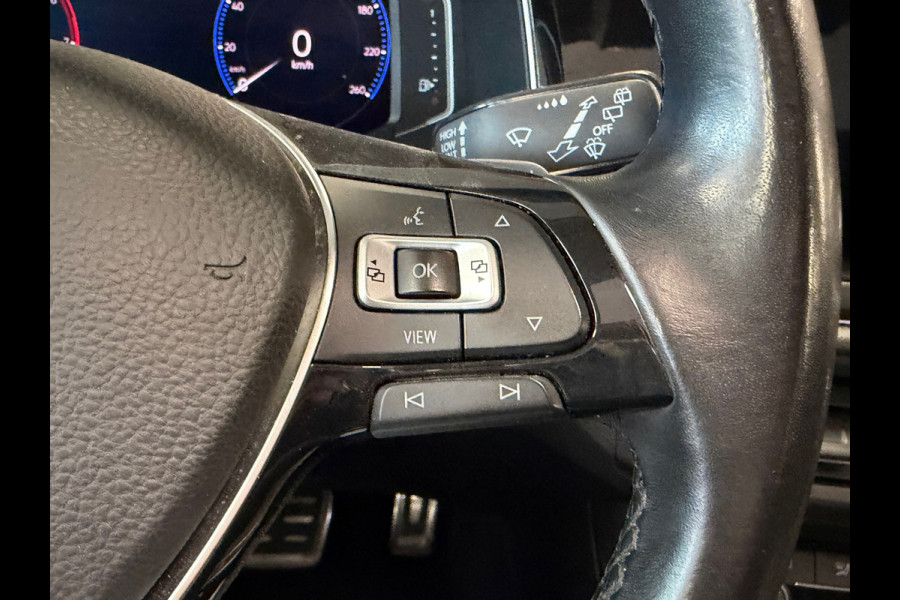 Volkswagen Polo 1.0 TSI Highline Business R AUT. PANORAMADAK CAMERA PARKEERSENSOREN VOOR EN ACHTER ADAPTIEVE CRUISE CONTROL