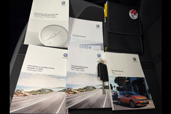 Volkswagen Polo 1.0 TSI Highline Business R AUT. PANORAMADAK CAMERA PARKEERSENSOREN VOOR EN ACHTER ADAPTIEVE CRUISE CONTROL