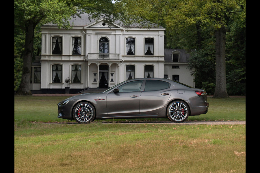 Maserati Ghibli 3.8 V8 Trofeo 580pk | Carbon Ext. Pack | Driver Ass. Pack + | Harman/Kardon | Stoelventilatie