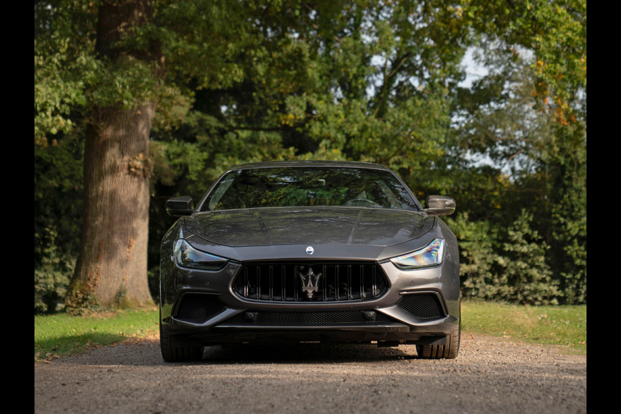Maserati Ghibli 3.8 V8 Trofeo 580pk | Carbon Ext. Pack | Driver Ass. Pack + | Harman/Kardon | Stoelventilatie