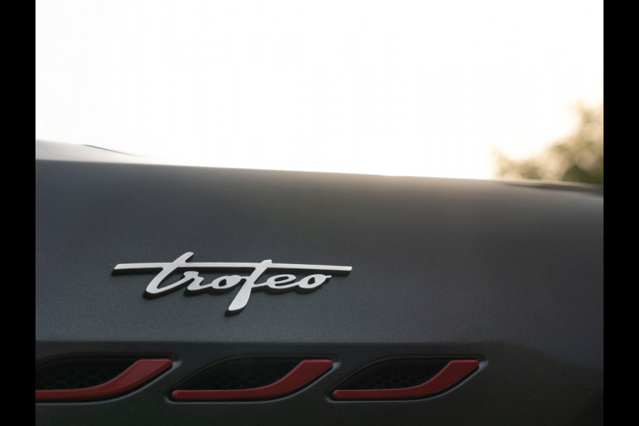 Maserati Ghibli 3.8 V8 Trofeo 580pk | Carbon Ext. Pack | Driver Ass. Pack + | Harman/Kardon | Stoelventilatie