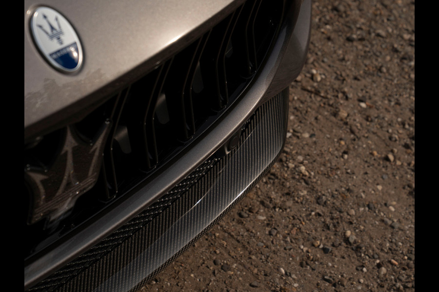 Maserati Ghibli 3.8 V8 Trofeo 580pk | Carbon Ext. Pack | Driver Ass. Pack + | Harman/Kardon | Stoelventilatie