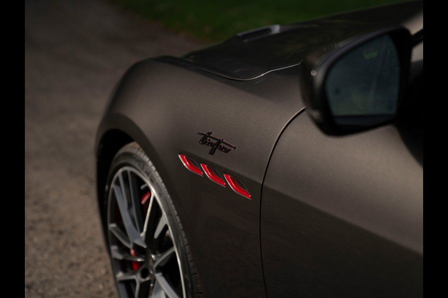 Maserati Ghibli 3.8 V8 Trofeo 580pk | Carbon Ext. Pack | Driver Ass. Pack + | Harman/Kardon | Stoelventilatie