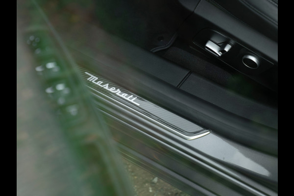 Maserati Ghibli 3.8 V8 Trofeo 580pk | Carbon Ext. Pack | Driver Ass. Pack + | Harman/Kardon | Stoelventilatie
