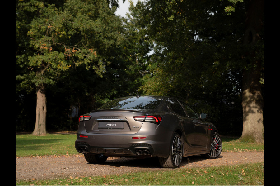 Maserati Ghibli 3.8 V8 Trofeo 580pk | Carbon Ext. Pack | Driver Ass. Pack + | Harman/Kardon | Stoelventilatie