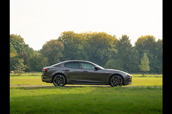 Maserati Ghibli 3.8 V8 Trofeo 580pk | Carbon Ext. Pack | Driver Ass. Pack + | Harman/Kardon | Stoelventilatie