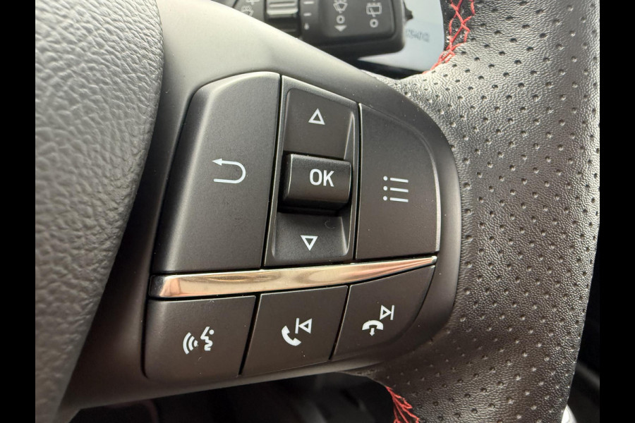 Ford FOCUS Wagon 1.0 EcoBoost Hybrid ST Line X 155pk | Trekhaak afneembaar | Panoramadak | Bang&Olufsen | Adaptive cruise control | Winter Pack | All season banden | Camera