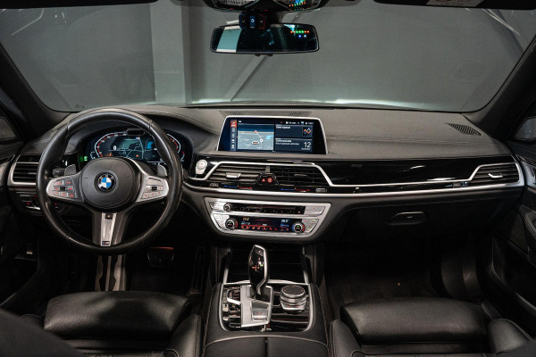 BMW 7 Serie 730d xDrive High Executive *M-Sport / Harman-Kardon / Panorama / HUD / Soft-Close*