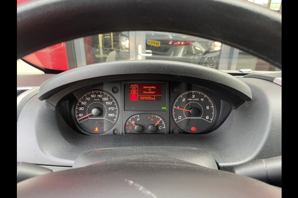 Fiat Ducato 30 2.3 MultiJet L1H1 | Trekhaak | Imperial | Climate control | Navigatie