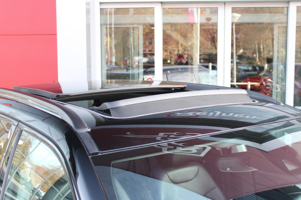 Jeep Compass 4xe 240PK Plug-in Hybrid ELECTRIC S | PANORAMSICH SCHUIF/KANTEL DAK | STOEL/STUUR VERWARMING | ALL SEASON BANDEN | 19" LICHTMETALEN VELGEN "GLOSSY BLACK" | ELEKTRISCH BEDIENBARE BESTUURDERSSTOEL | LEDEREN BEKLEDING | ADAPTIVE CRUISE CONTROL | NAVIGATIE | DRAADLOZE APPLE CARPLAY/ANDROID AUTO | DRAADLOZE TELEFOONLADER | DAB+ RADIO | ELEKTRISCH BEDIENBARE ACHTERKLEP | ACHTERUITRIJ CAMERA | KEYLESS ENTRY/START |