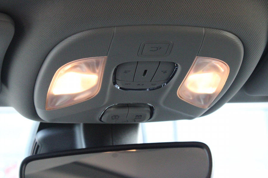 Jeep Compass 4xe 240PK Plug-in Hybrid ELECTRIC S | PANORAMSICH SCHUIF/KANTEL DAK | STOEL/STUUR VERWARMING | ALL SEASON BANDEN | 19" LICHTMETALEN VELGEN "GLOSSY BLACK" | ELEKTRISCH BEDIENBARE BESTUURDERSSTOEL | LEDEREN BEKLEDING | ADAPTIVE CRUISE CONTROL | NAVIGATIE | DRAADLOZE APPLE CARPLAY/ANDROID AUTO | DRAADLOZE TELEFOONLADER | DAB+ RADIO | ELEKTRISCH BEDIENBARE ACHTERKLEP | ACHTERUITRIJ CAMERA | KEYLESS ENTRY/START |