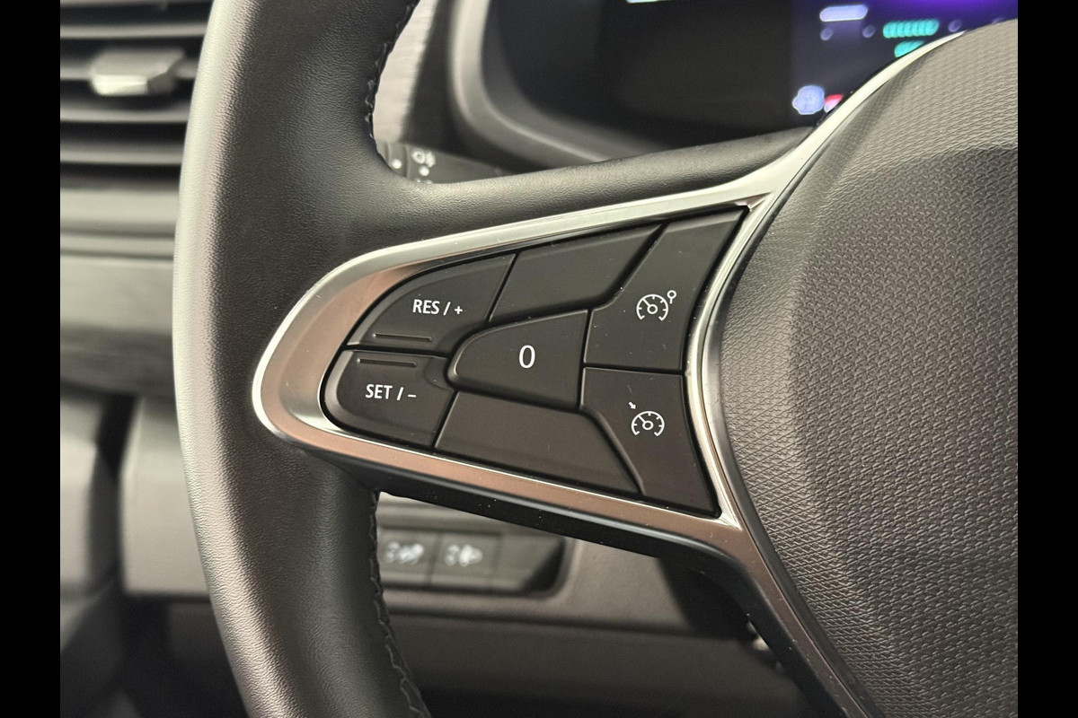 Renault Trafic 2.0 Blue dCi 150 EDC T30 L2H1 Advance Navigatie Airco Lichtmetalen velgen Betimmering Trekhaak Camera Parkeer sensoren Dab