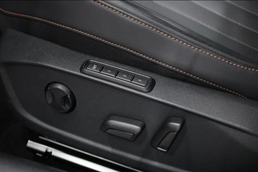 CUPRA Leon 2.0 TSI VZ 300+PK LED/VIRTUAL/SFEER/PANO/HALF LEER+S.VERWARMING/19"/CAM/ACC/ECC/12 MDN GARANTIE!