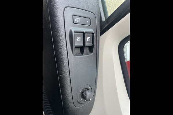 Fiat Ducato 30 2.3 MultiJet L1H1 | Trekhaak | Imperial | Climate control | Navigatie