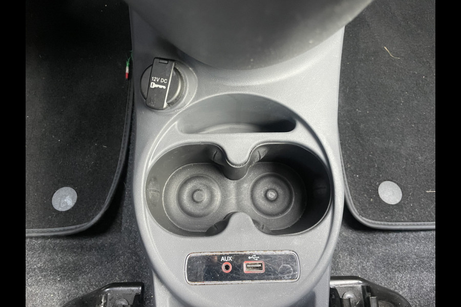 Fiat 500 TwinAir Turbo Popstar Let op: Rijdende auto niet altijd aanwezig