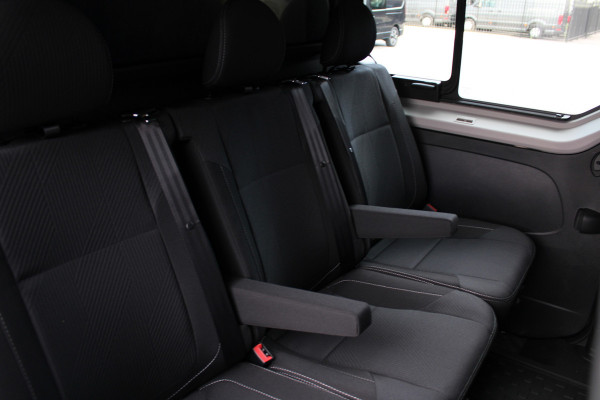 Renault Trafic 2.0 Blue dCi 170pk T29 L2H1 Extra DC - 2x Schuifdeur - Carplay - LED - Blind Spot - Navigatie - Camera - Trekhaak - Stoelverwarm