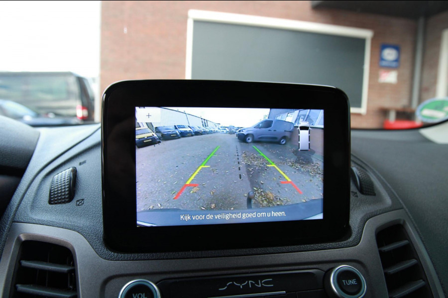 Ford Transit Connect 1.5 EcoBlue L1 Limited / Automaat / Camera / Trekhaak / BOM VOL!