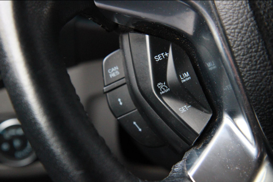 Ford Transit Connect 1.5 EcoBlue L1 Limited / Automaat / Camera / Trekhaak / BOM VOL!