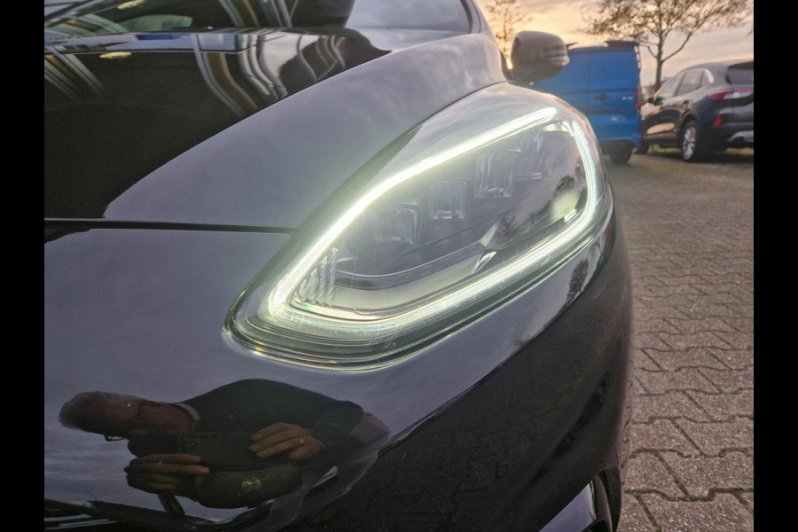 Ford Fiesta 1.0 EcoBoost Hybrid ST-Line X Full Options! |  LED koplampen | Adaptive cruise | Dode hoek herkenning | Camera | B&O sound | Navigatie | Android Auto Apple Car Play