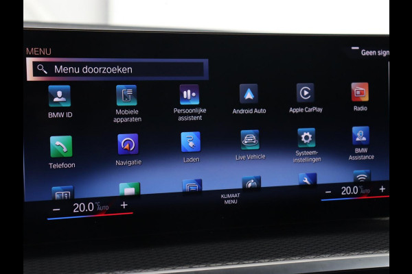 BMW 3-serie 320e M Sport | Trekhaak | Stoelverwarming | Camera | Leder/Alcantara | Stuurverwarming | Carplay | Live Cockpit Plus | Adaptief LED | Sportstoelen | Cruise control | PHEV | Plug In