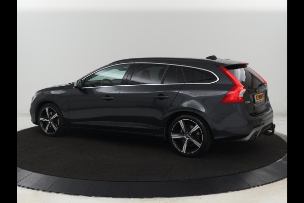 Volvo V60 2.0 T4 R Design | Stoel & stuurverwarming | Adaptive cruise | Trekhaak | Bi-Xenon | Camera | Achterbankverwarming | Keyless | Navigatie | Parkeerhulp | Bluetooth | Climate control