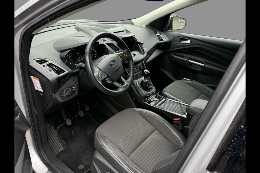 Ford Kuga 1.5 EcoBoost Titanium 150pk Trekhaak | Xenon Koplampen | Dodehoeksensoren | Achteruitrijcamera | Stoelverwarming