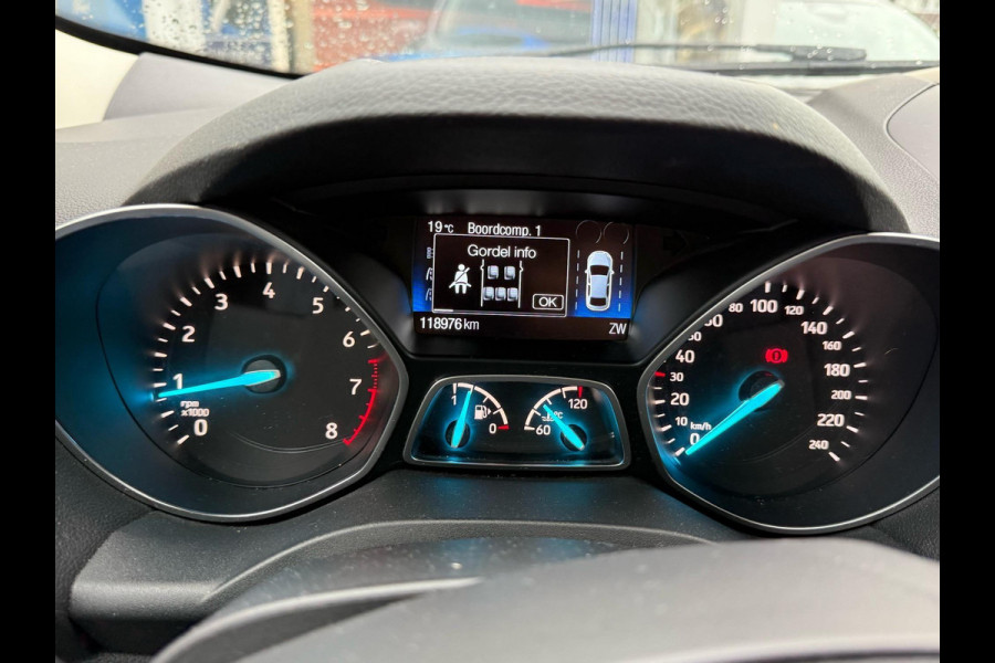 Ford Kuga 1.5 EcoBoost Titanium 150pk Trekhaak | Xenon Koplampen | Dodehoeksensoren | Achteruitrijcamera | Stoelverwarming