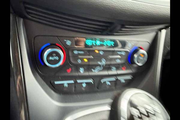Ford Kuga 1.5 EcoBoost Titanium 150pk Trekhaak | Xenon Koplampen | Dodehoeksensoren | Achteruitrijcamera | Stoelverwarming