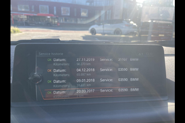 BMW 1-serie 118d High Executive Automaat | Navigatie | Leder | Stoelverwarming |