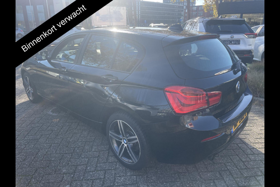 BMW 1-serie 118d High Executive Automaat | Navigatie | Leder | Stoelverwarming |