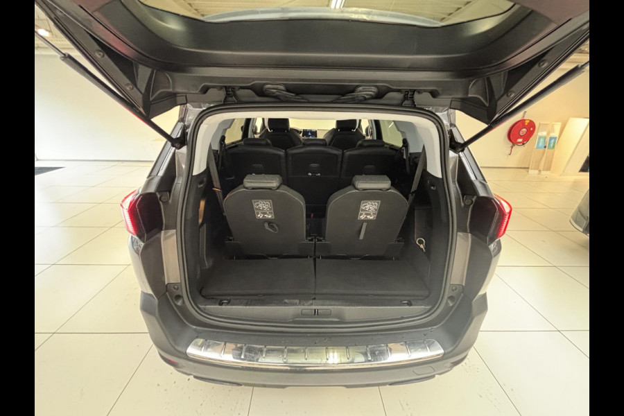 Peugeot 5008 1.2 PureTech Allure Automaat | Navigatie | Achteruitrijcamera