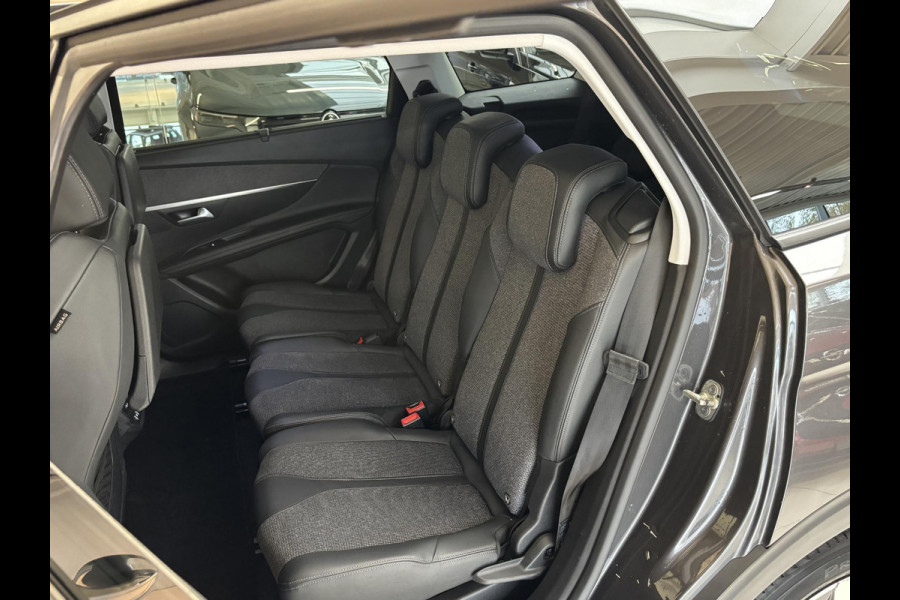 Peugeot 5008 1.2 PureTech Allure Automaat | Navigatie | Achteruitrijcamera