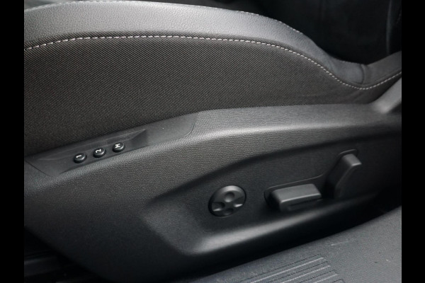 Opel Astra Sports Tourer 1.6 Turbo Plug In Hybrid Ultimate Afn. Trekhaak