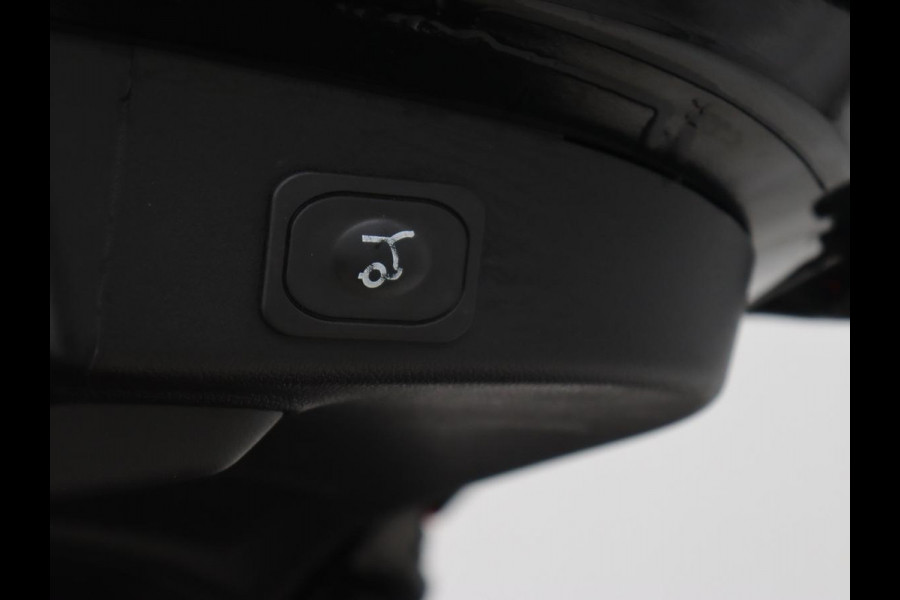 Ford Focus 1.5 EcoBoost ST Line X | Adaptive cruise | Camera | Carplay | Digital Cockpit | Climate control | Parkeerhulp | Full LED | Keyless