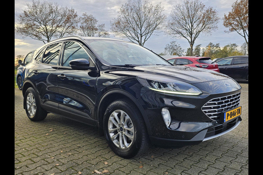 Ford Kuga 2.5 PHEV Titanium 225 pk | Wegklapbare trekhaak | Keyless entry | PDC v+a | Achteruitrijcamera | Lane assist | Climate control