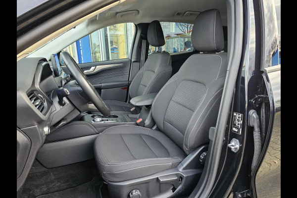 Ford Kuga 2.5 PHEV Titanium 225 pk | Wegklapbare trekhaak | Keyless entry | PDC v+a | Achteruitrijcamera | Lane assist | Climate control