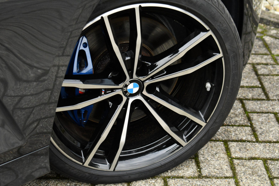 BMW 3 Serie Touring M340d xDrive Pano ACC HiFi El-zetels Adp-onderstel 19inch