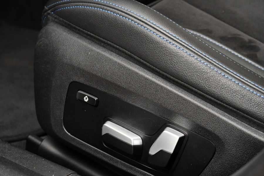 BMW 3 Serie Touring M340d xDrive Pano ACC HiFi El-zetels Adp-onderstel 19inch