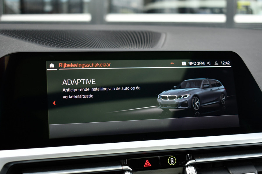 BMW 3 Serie Touring M340d xDrive Pano ACC HiFi El-zetels Adp-onderstel 19inch