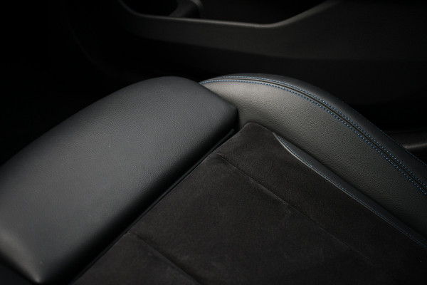 BMW 3 Serie Touring M340d xDrive Pano ACC HiFi El-zetels Adp-onderstel 19inch