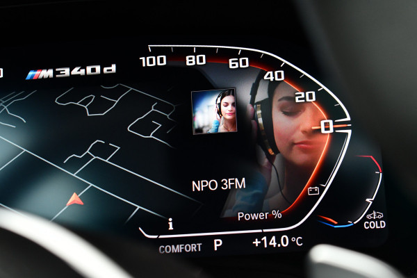 BMW 3 Serie Touring M340d xDrive Pano ACC HiFi El-zetels Adp-onderstel 19inch