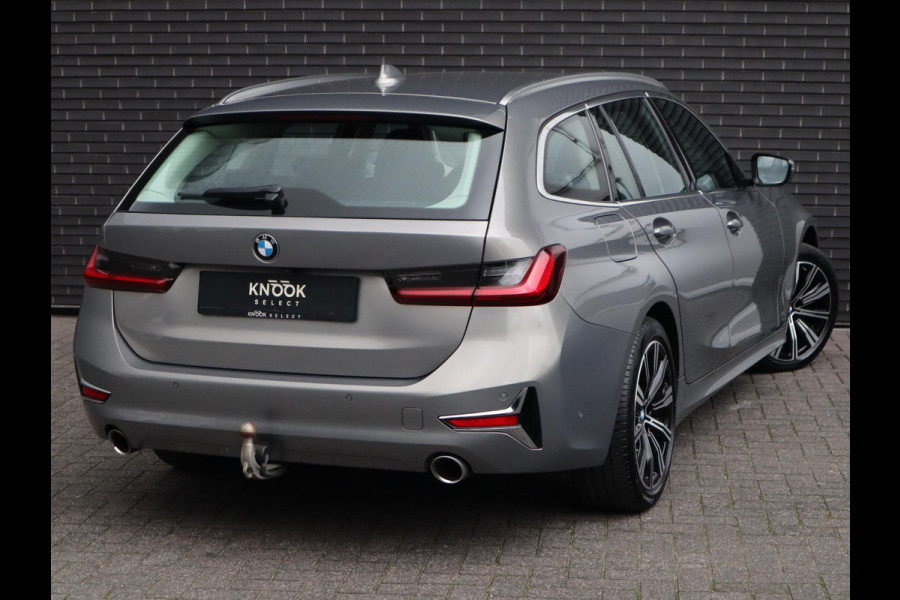 BMW 3 Serie Touring 318i Executive Luxury Line Automaat / Live Cockpit Professional / Trekhaak / Elektrisch Verstelbare Sportstoelen / LED / 18 Inch / Leder / Hifi / Chrome Line / DAB / Parkeersensoren voor+achter