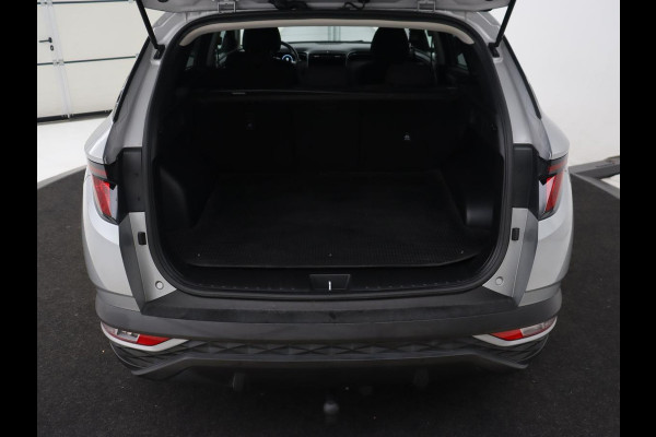 Hyundai Tucson 1.6 T-GDI PHEV Comfort 4WD | Trekhaak | Carplay | Adaptive cruise | Camera | Climate control | Digital Cockpit | 19'' | Parkeerhulp | Bluetooth | Plug In
