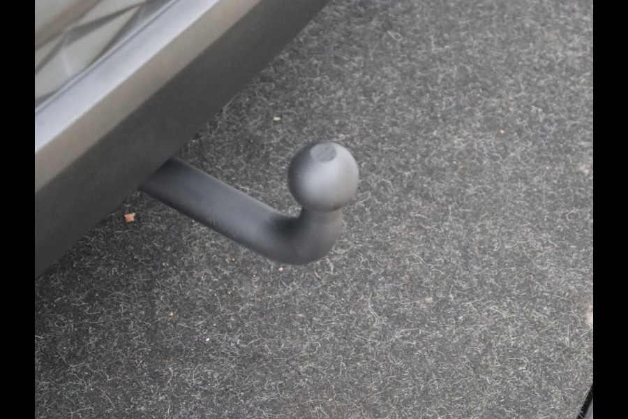 Hyundai Tucson 1.6 T-GDI PHEV Comfort 4WD | Trekhaak | Carplay | Adaptive cruise | Camera | Climate control | Digital Cockpit | 19'' | Parkeerhulp | Bluetooth | Plug In